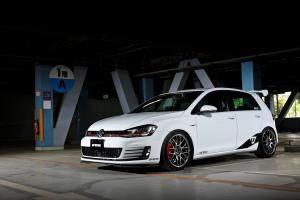 Volkswagen_Golf-GTI