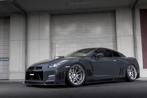 Nissan GT-R