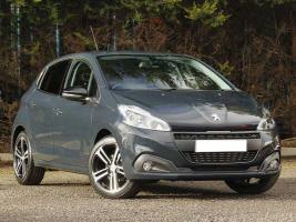 K Line A5017 on Peugeot 208